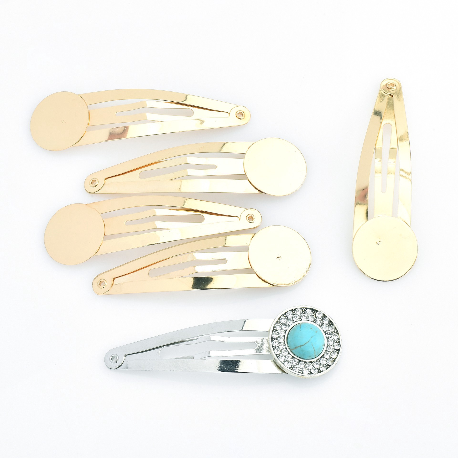 slide 2 of 3, Contour Clips With 18mm Circle Blanks, 10ct. By Bead Landing, 18mm