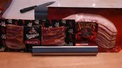 Usinger's Applewood Smoked Bacon
