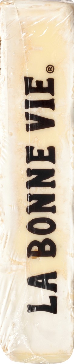 slide 6 of 9, La Bonne Vie Cheese, Brie, Double Creme, Soft-Ripened, 7 oz