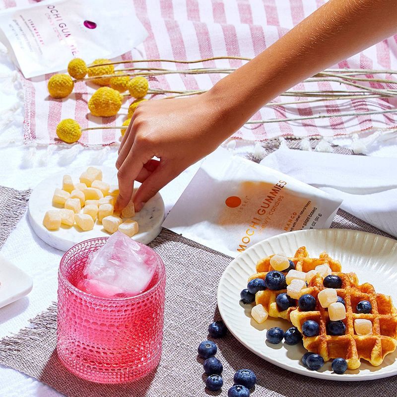 slide 4 of 4, Issei Mochi Gummies Issei Mango Mochi Gummies - 1.76oz, 1.76 oz