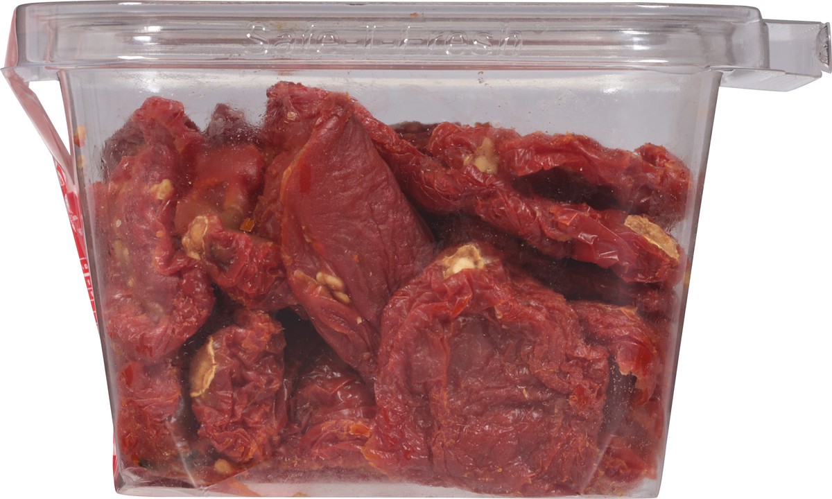 slide 6 of 12, Sundried Tomatoes In Oil Sauce - 8 OZ, 8 oz