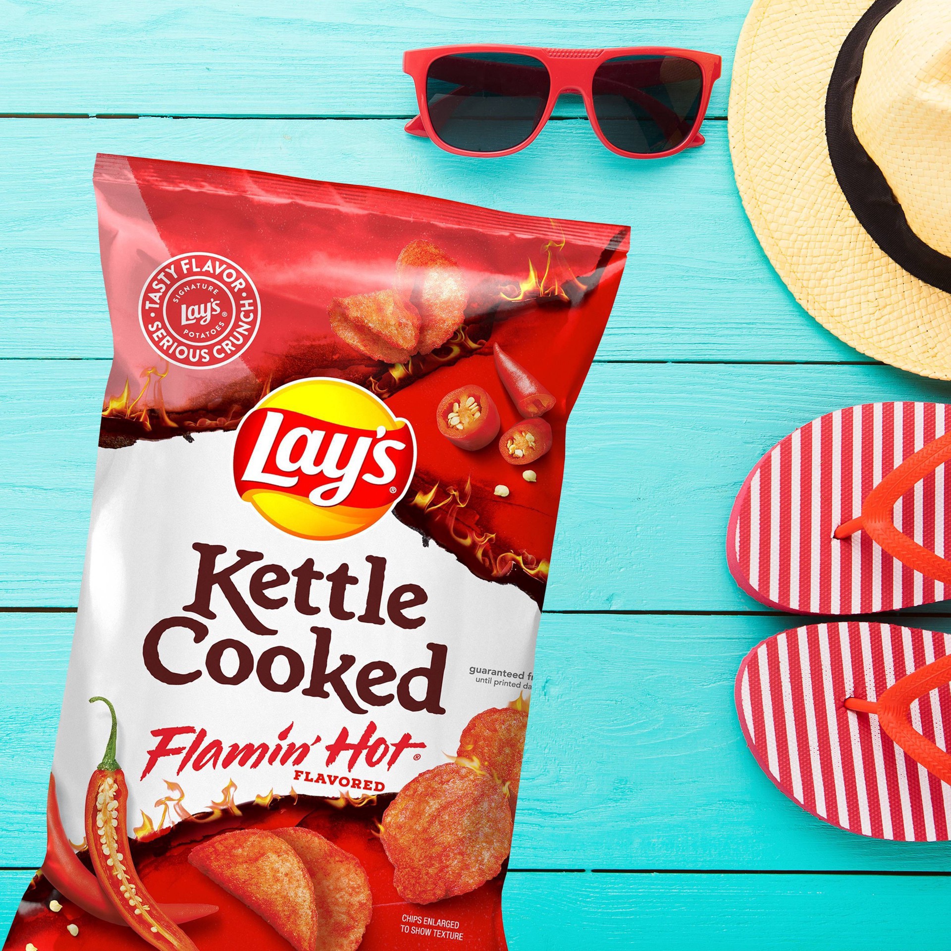 slide 5 of 5, Lay's Kettle Cooked Potato Chips Flamin' Hot Flavored 8 Oz, 