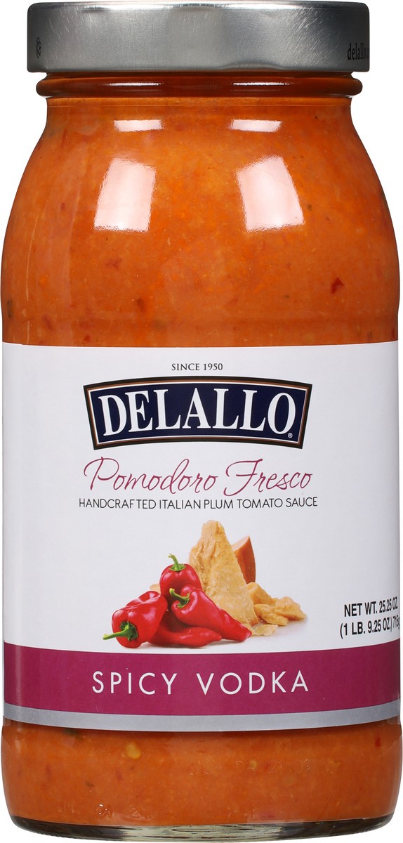 slide 7 of 14, DeLallo Spicy Vodka Pomodoro Fresco 25.25 oz, 25.25 oz