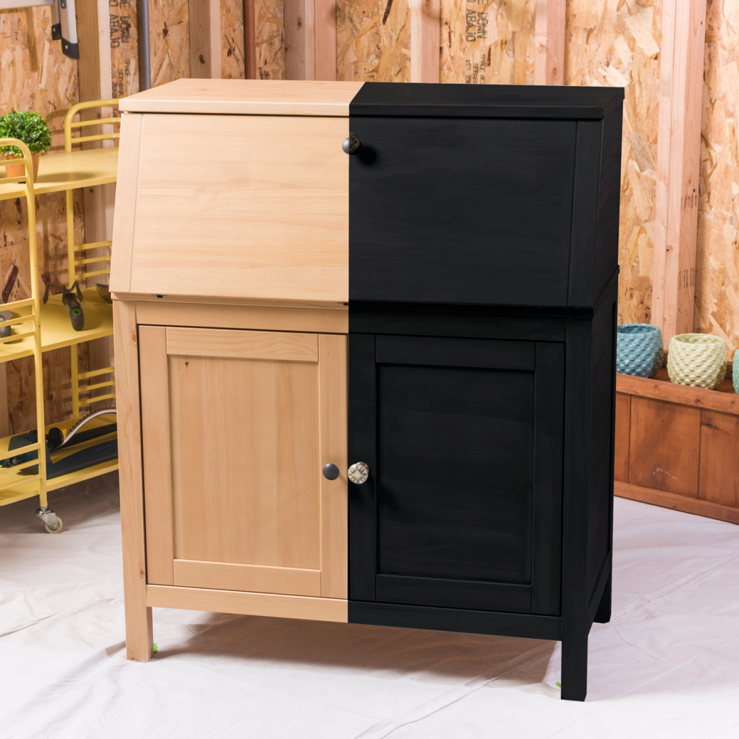 slide 5 of 5, Rust-Oleum Rust-Oleum Chalked Ultra Matte Paint - 391444, Quart, Black Abyss, 1 ct