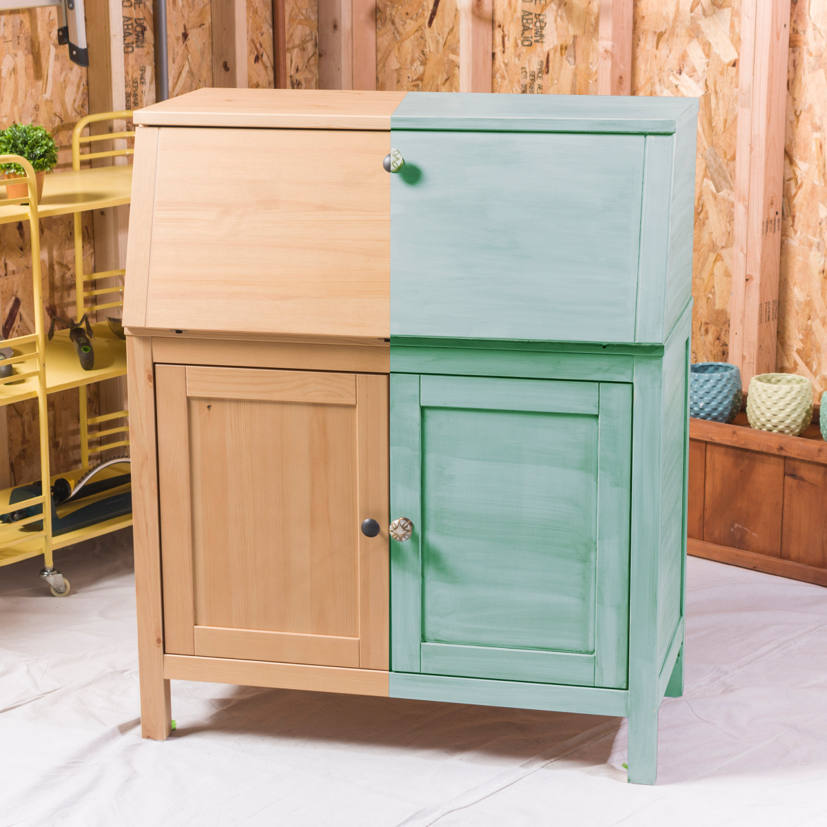 slide 17 of 29, Rust-Oleum Chalked Ultra Matte Paint 285139, Quart, Serenity Blue, 1 ct