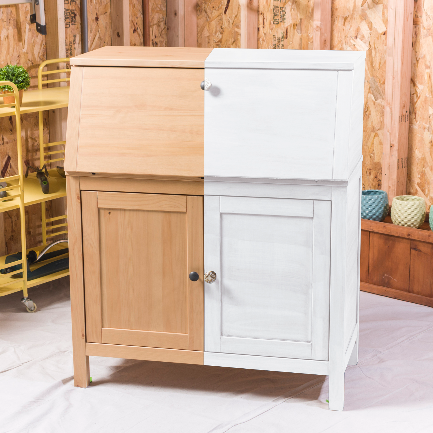 slide 5 of 5, Rust-Oleum Chalked Ultra Matte Paint - 285140, Quart, Linen White, 1 ct