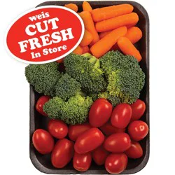 Weis Fresh Cut Grape Tomatoes, Broccoli, & Baby Carrots