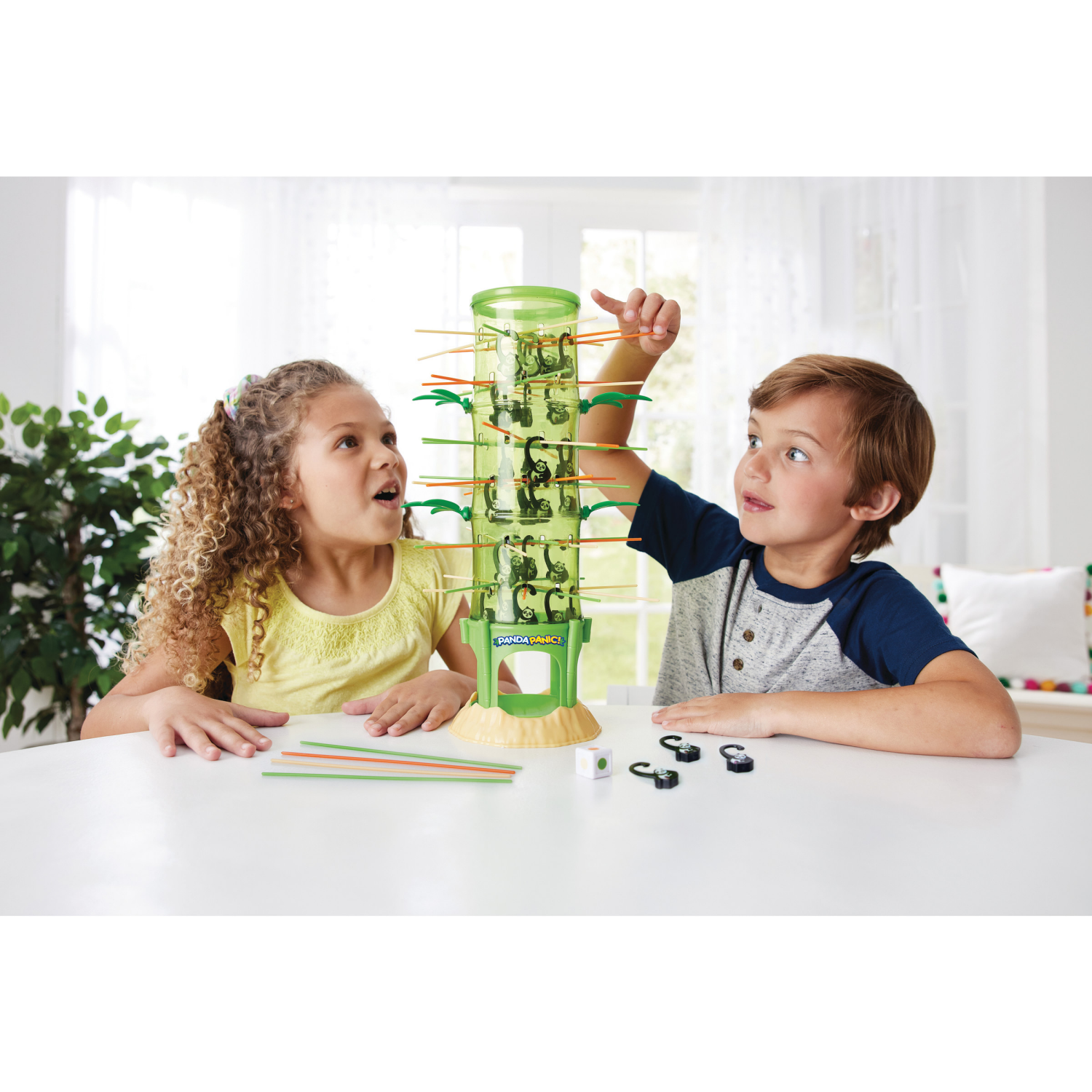 slide 6 of 6, Panda Panic, 1 ct