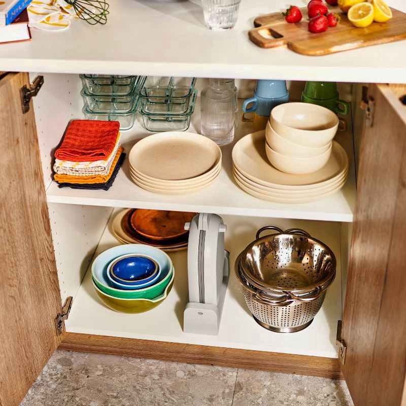 slide 8 of 13, bella Housewares bella Flip and Store Waffle Maker Oatmilk: Aluminum Cooking Surface, 1100W, Beige, Compact Design, 2-Year Warranty, 1 ct