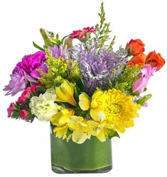 Central Market Designer's Choice Small Floral Vase Arrangement