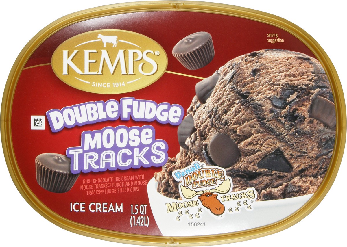 slide 6 of 9, Kemps Double Fudge Moose Tracks Ice Cream 1.5 Quart, 1.5 qt