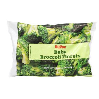 slide 1 of 1, Hy-Vee Baby Broccoli Florets, 16 oz