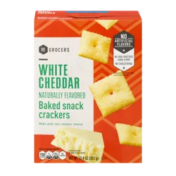 SE Grocers White Cheddar Naturally Flavored Baked Snack Crackers