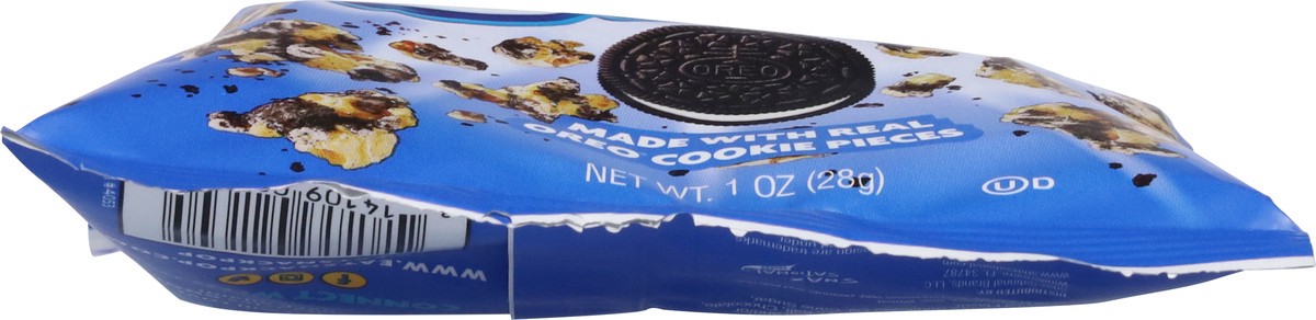slide 6 of 14, Cookie Pop Candy Pops Oreo, 1 oz