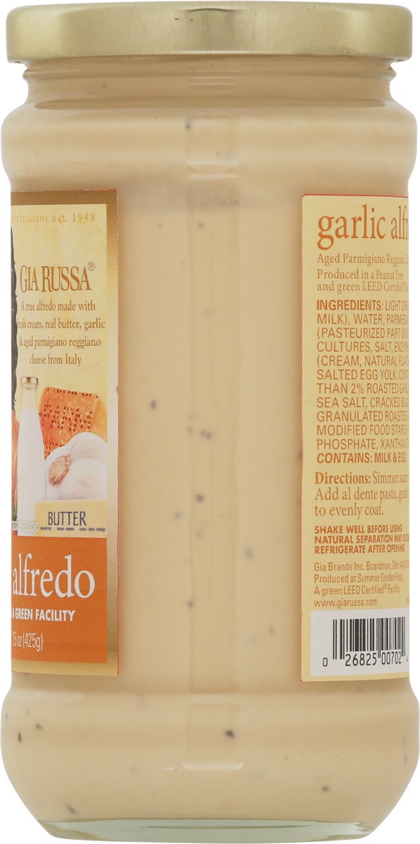 slide 9 of 9, Gia Russa Sauce Garlic Alfredo, 15 oz