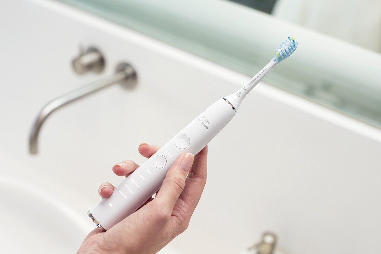 slide 2 of 5, Philips Sonicare DiamondClean Smart Electric, Rechargeable Toothbrush for Complete Oral Care – 9300 Series, White, HX9903/01, 1 PK