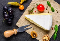 Président Brie Cheese Wedge Foil Wrapped, 7 oz