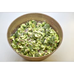 Deli Crunchy Broccoli Salad