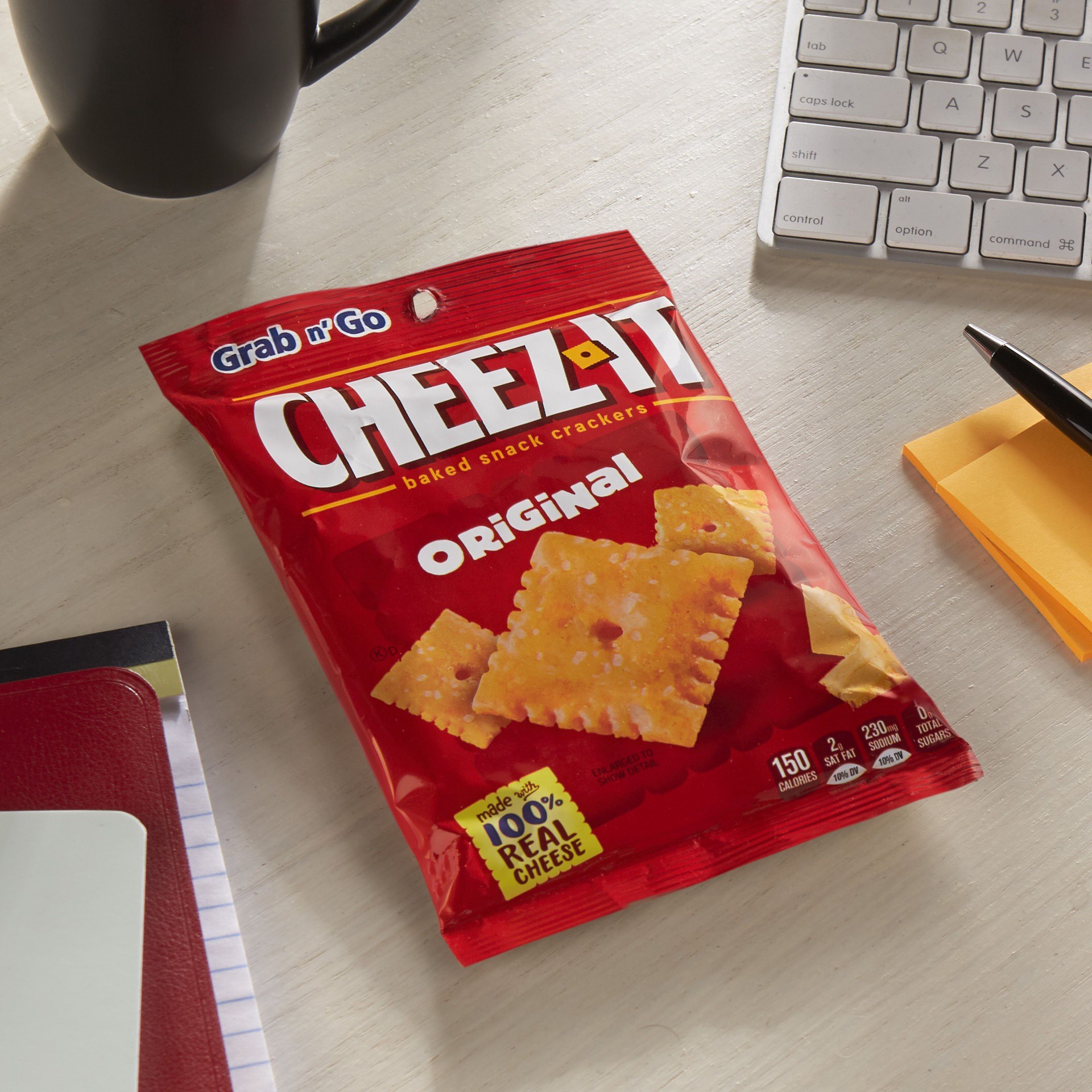 slide 2 of 7, Cheez-It Original Cheese Crackers, 3 oz