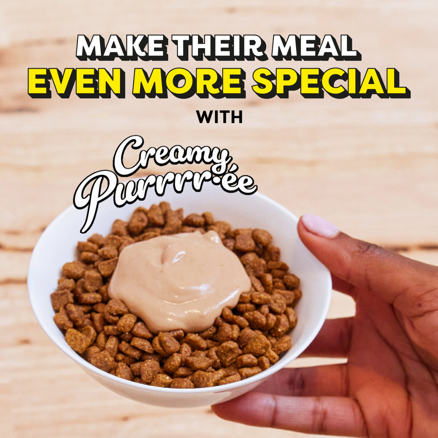 slide 2 of 8, Temptations Lickable Puree Tasty Chicken Flavor Treats for Cats 16 - 0.423 oz Pouches, 16 ct