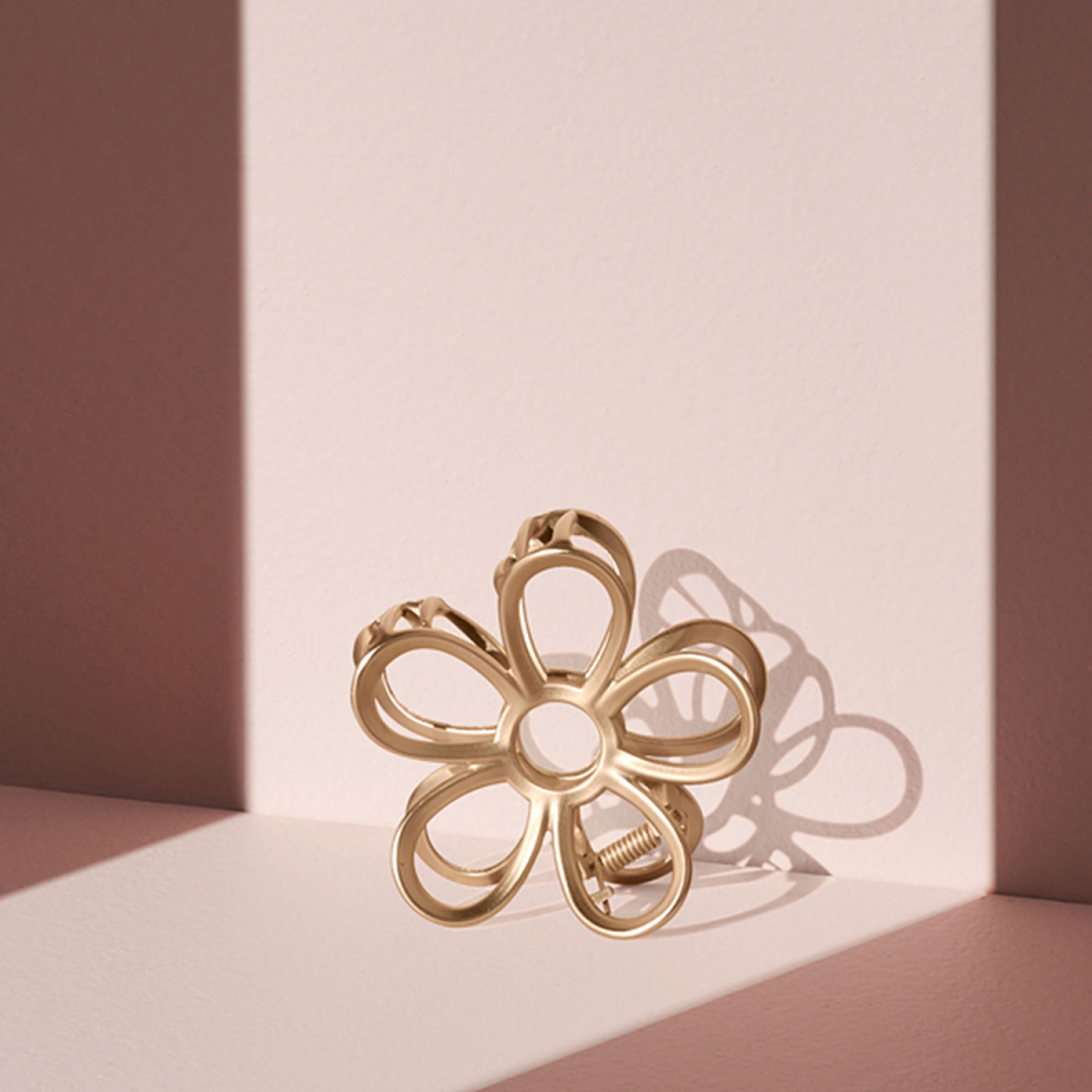 slide 5 of 5, The Hair Edit Gilded Secret Garden Hair Clip, 1 ct