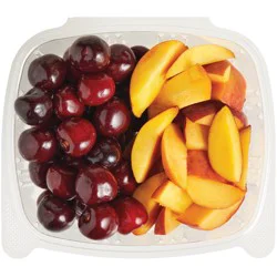 H-E-B Fresh Cut Peaches & Stemless Sweet Red Cherries - Large