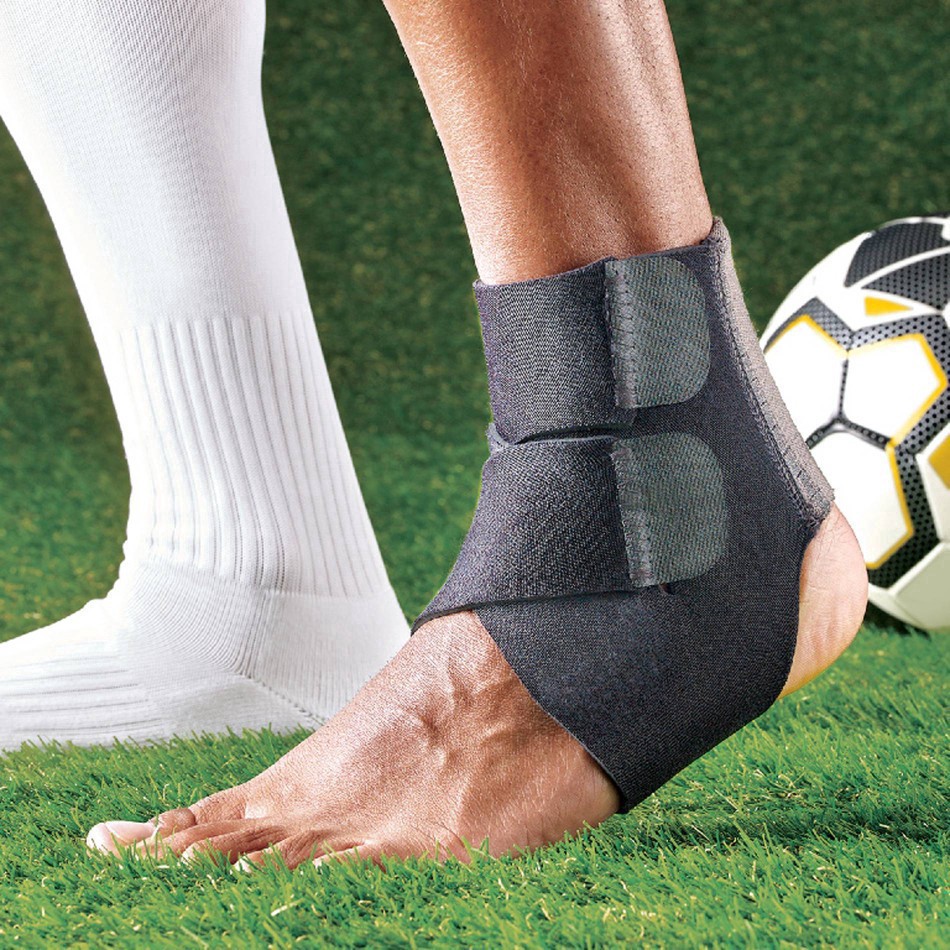 slide 4 of 21, Futuro Ankle Support 1 ea, 1 ct