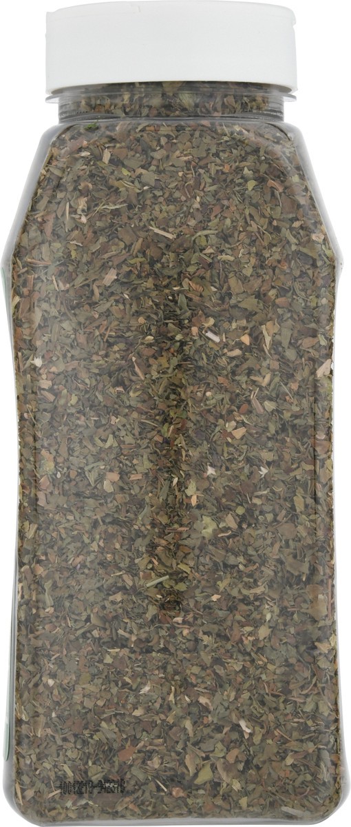 slide 13 of 14, Rouses Markets Rouse Basil, 6 oz