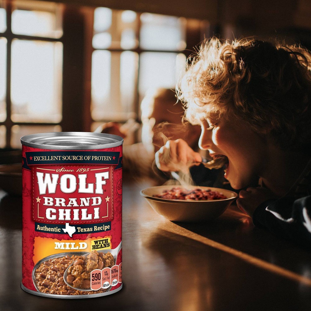 slide 5 of 5, Wolf Brand Mild Chili with Beans - 15z, 1 ct