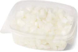 Fresh Cut Yellow Onions Diced Cup - 6 Oz