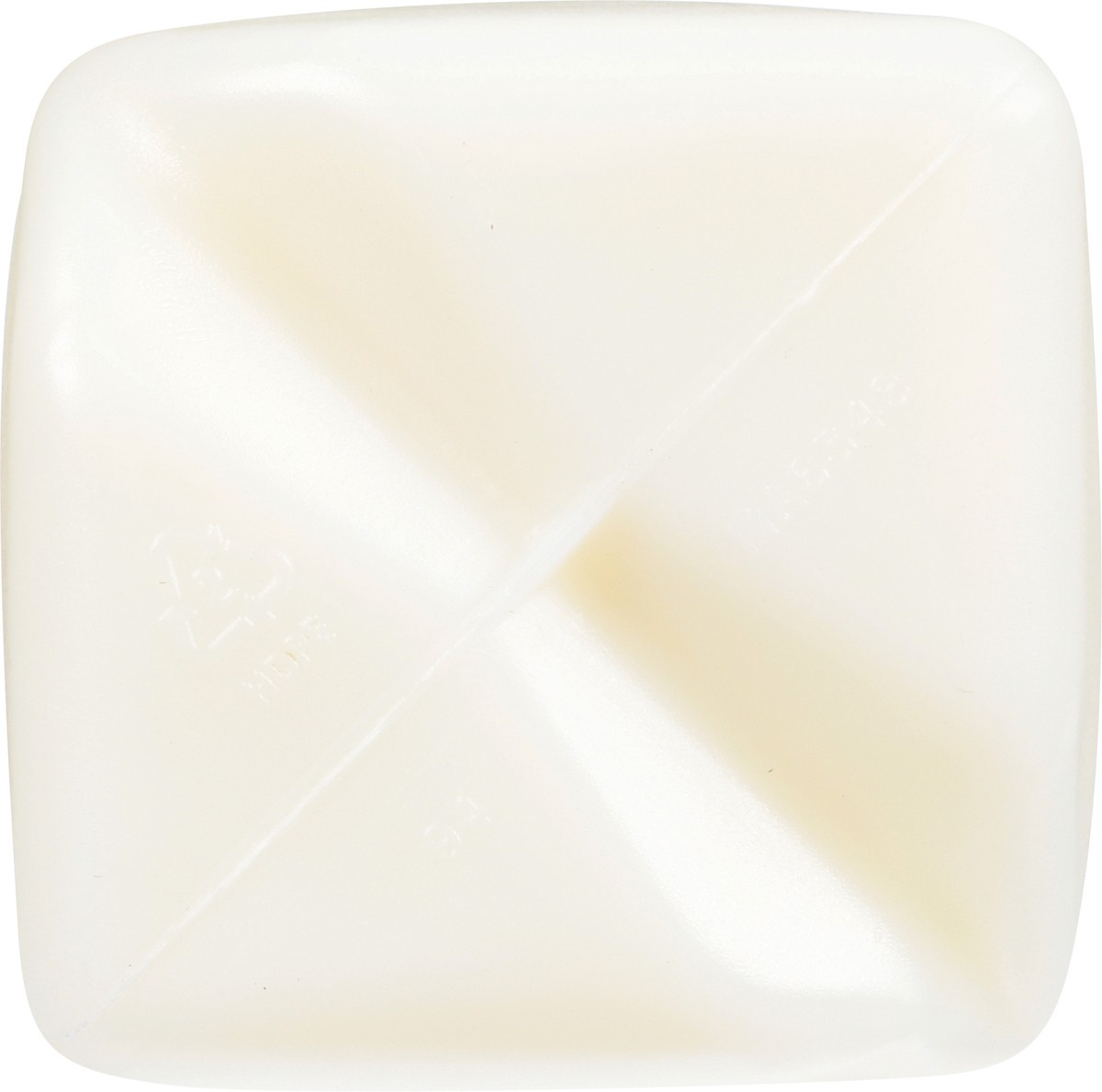 slide 2 of 11, Garelick Farms Fat Free Milk 1 qt, 1 qt