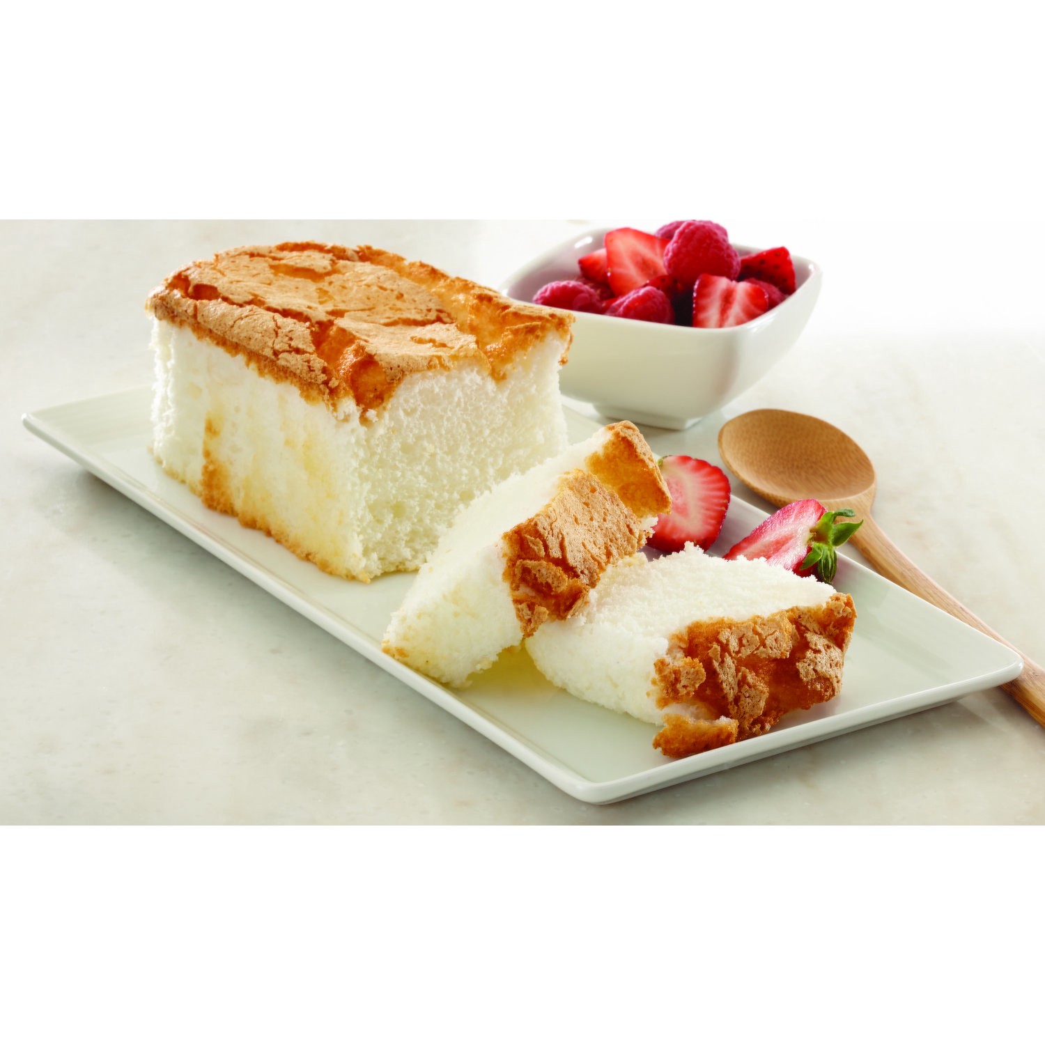 slide 1 of 1, Cub Store Brand Cold Angel Food Cake Loaf, 1 ct