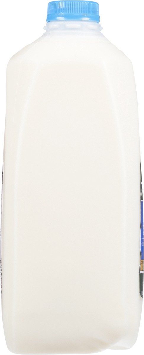 slide 6 of 7, Garelick Farms 1% Lowfat Milk Half Gallon, 1/2 gal