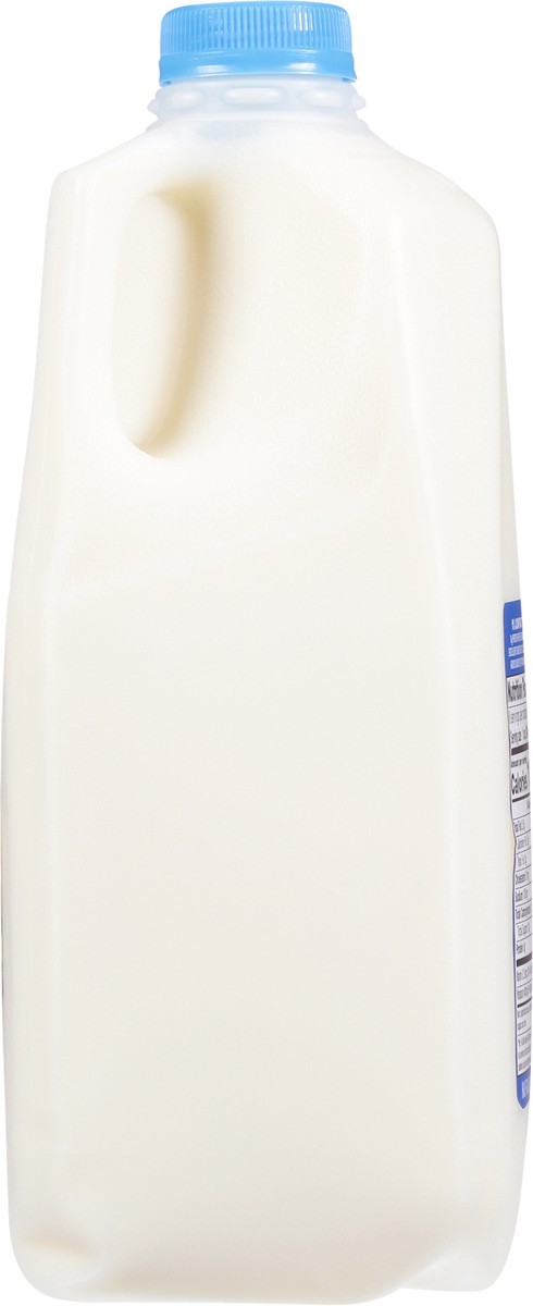 slide 4 of 7, Garelick Farms 1% Lowfat Milk Half Gallon, 1/2 gal