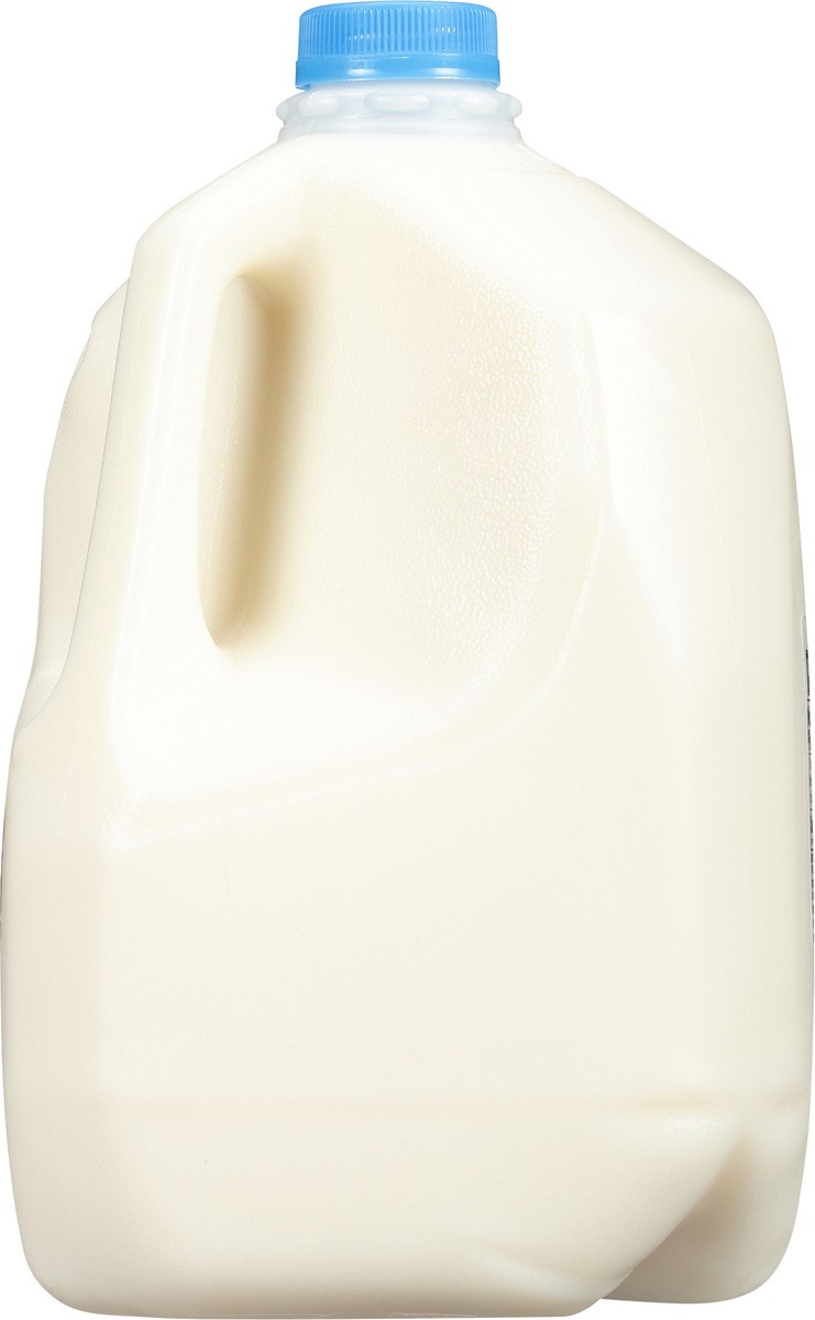 slide 2 of 7, Garelick Farms 1% Low Fat Milk, 1 gal