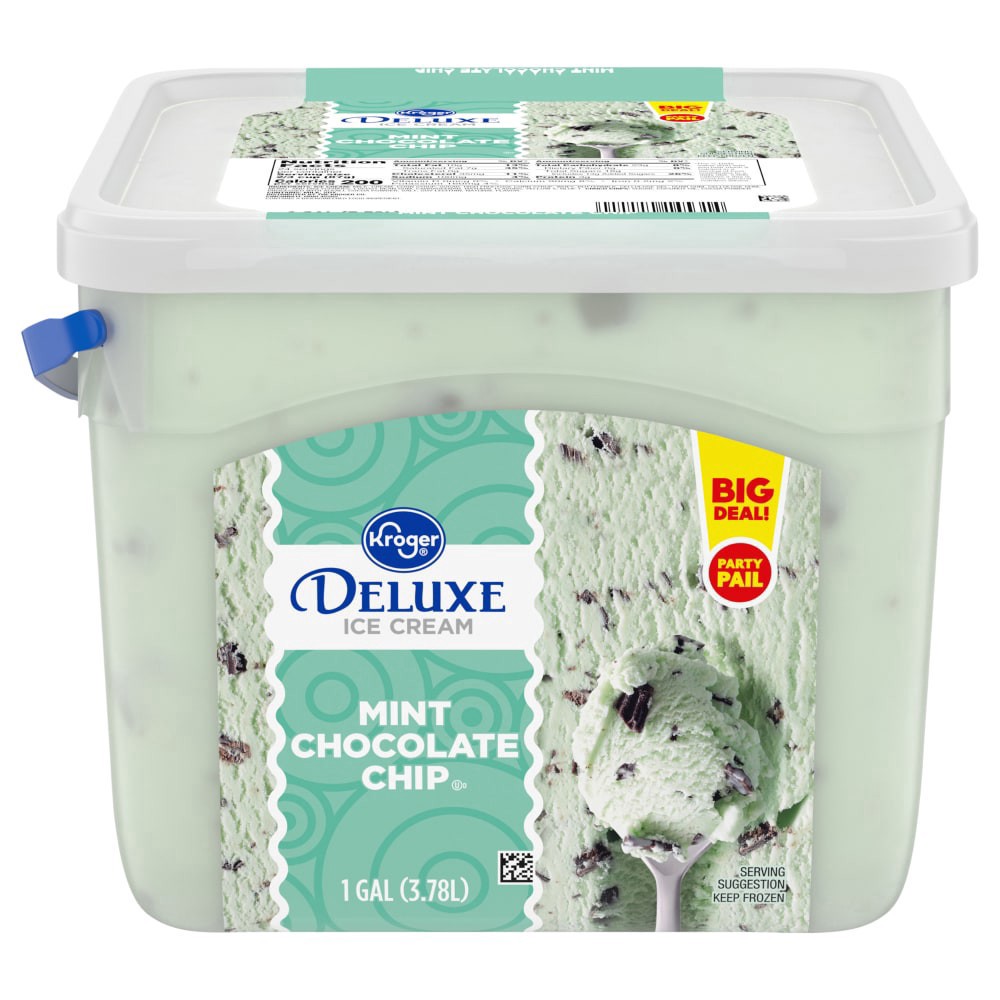 slide 1 of 1, Kroger® Mint Chocolate Chip Deluxe Ice Cream, 1 gal