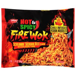 Nissin Fire Wok Hot & Spicy Screamin'' Sichuan Beef Flavor Asian Noodles 3.10 oz