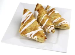 Hy-Vee Cherry Turnovers 3ct