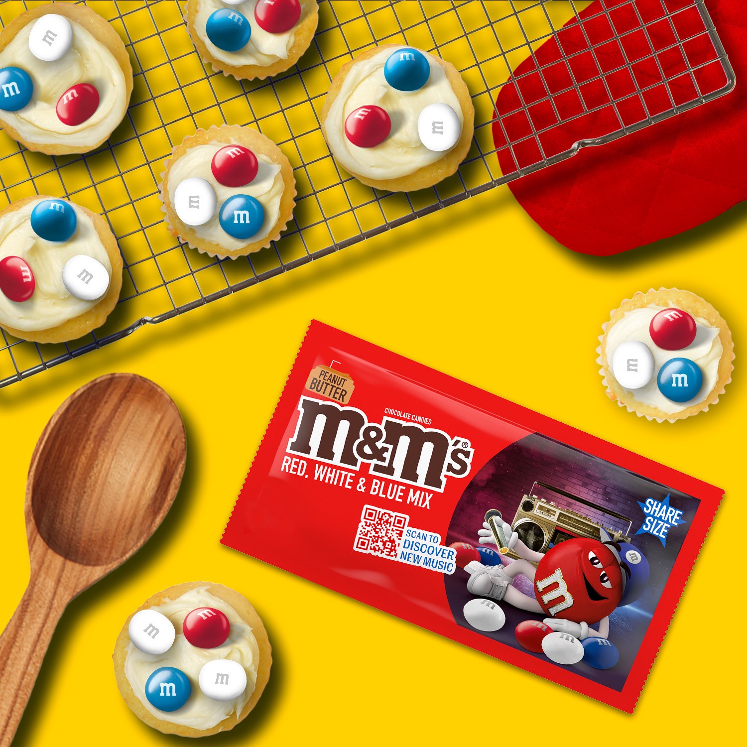 slide 8 of 8, M&M's Peanut Butter Red, White & Blue Patriotic Chocolate Candy, Share Size, 2.83 oz Bag, 2.83 oz