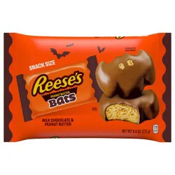 Reese's Milk Chocolate Snack Size Peanut Butter Bats, Halloween Candy Bag, 9.6 oz