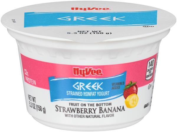 slide 1 of 1, Hy-vee Strawberry Banana Fruit On The Bottom Greek Strained Nonfat Yogurt, 5.3 oz