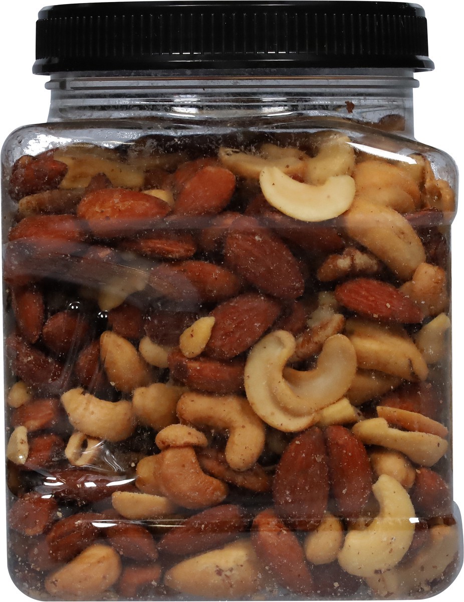 slide 5 of 14, Durham's Deluxe Mix Nuts 18 oz, 18 oz