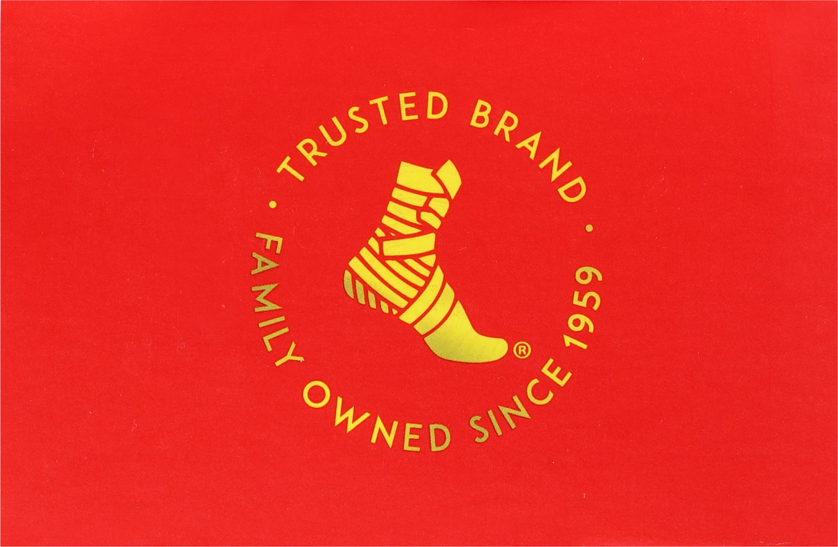 slide 3 of 9, Mueller Moderate 4-Way Stretch Knee Support with Removable Strap Md/Lg 1 ea, 1 ct