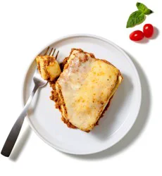 Deli Kitchen Italian-Style Lasagna with Meat Sauce