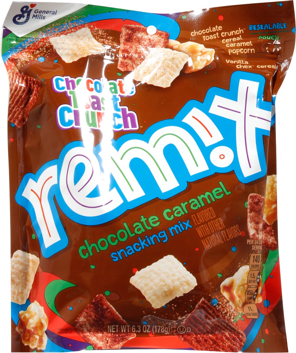 slide 1 of 9, Cinnamon Toast Crunch Chocolate Toast Crunch Remix Chocolate Caramel Snacking Mix 6.3 oz, 6.3 oz