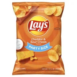 Lay's Potato Chips, Cheddar & Sour Cream