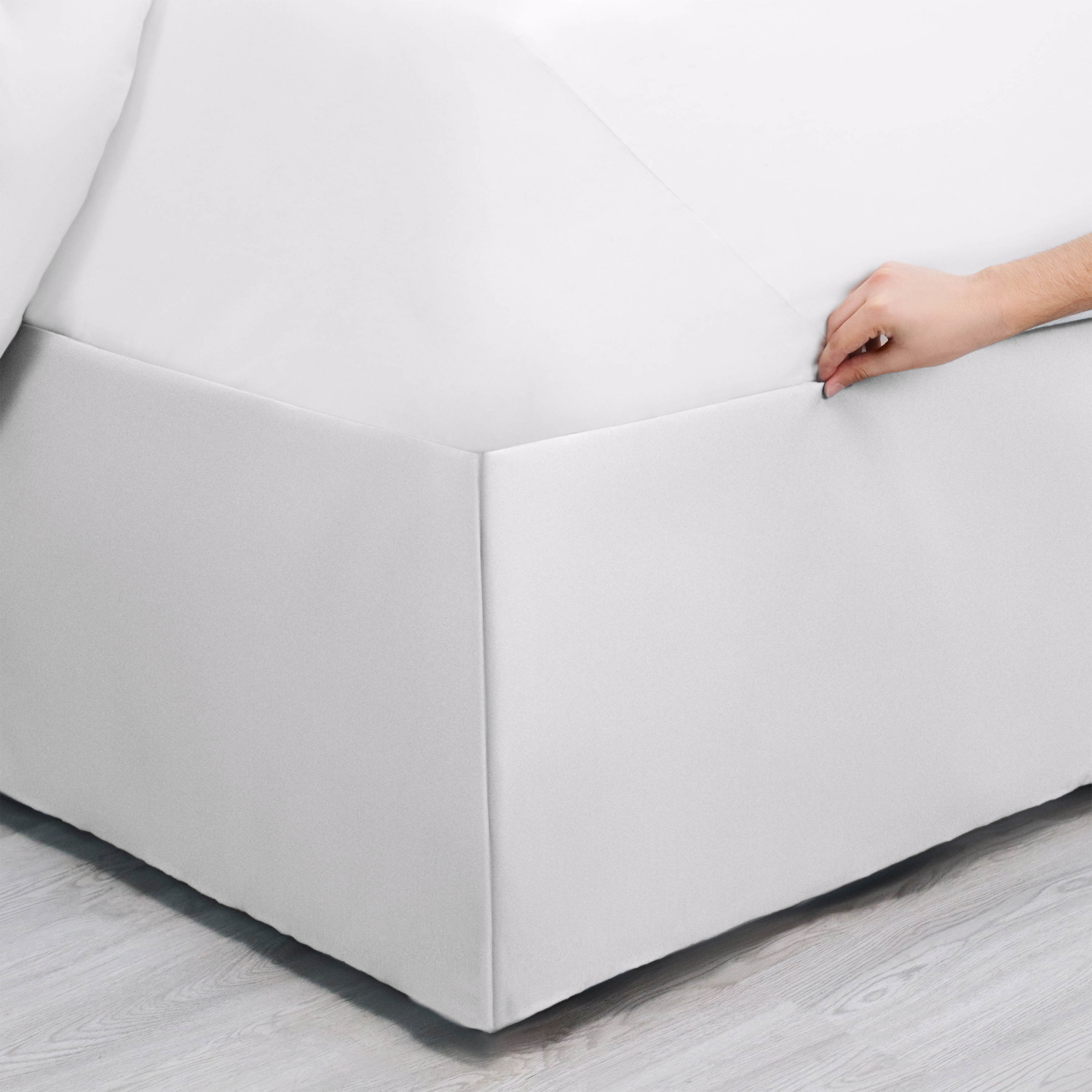 slide 6 of 8, MARTEX 21" Drop Bedskirt White Full, Full Size