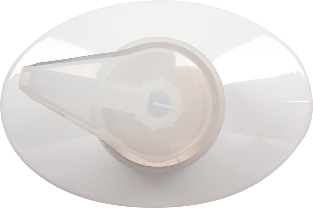 slide 5 of 9, Pantene Classic Clean 72 HR NOURISHMENT Shampoo 17.9 FL OZ/530mL, 17.9 oz