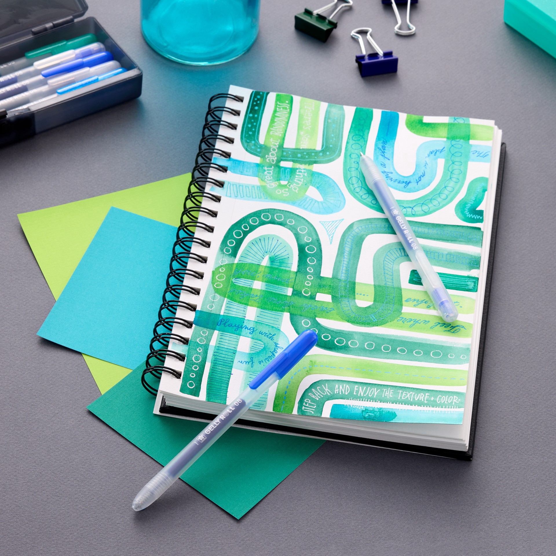 slide 3 of 4, SAKURA Gell Roll Retract, 3 ct