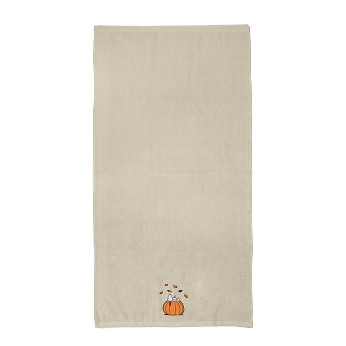 slide 1 of 1, Peanuts Harvest Bath Towel - Tan, 1 ct